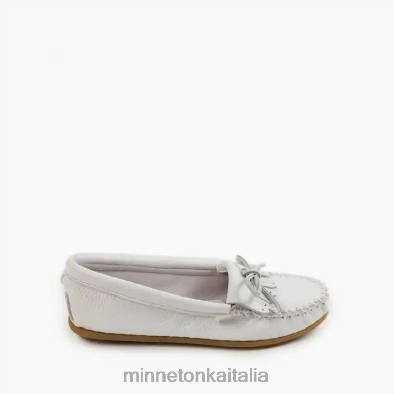 Minnetonka kilt di pelle di daino donne bianco calzature R864L98
