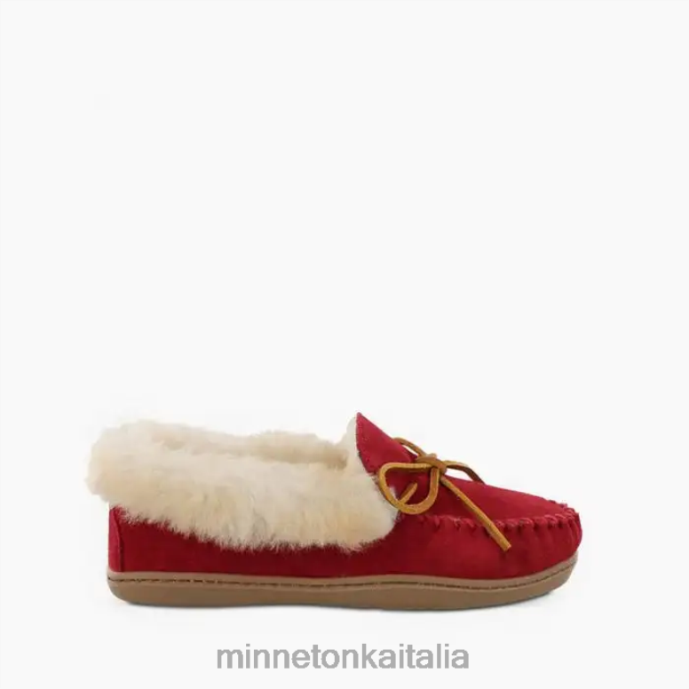 Minnetonka moc in montone alpino donne rosso calzature R864L228