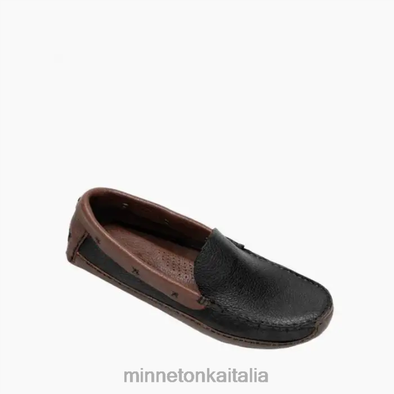 Minnetonka p.w. mocassino da guida uomini nero superiore e marrone inferiore calzature R864L385